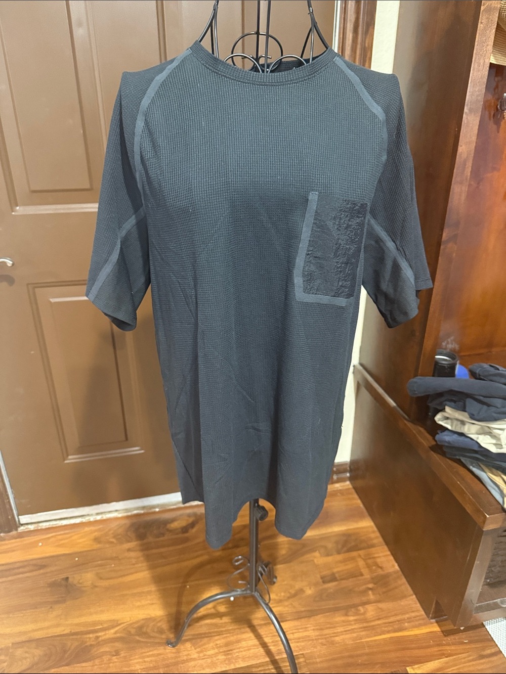 lululemon athletica Black Short-Sleeve Crew Pocket Tee